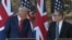 El presidente Trump participa en una conferencia de prensa con el primer ministro Keir Starmer.