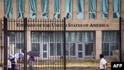 Vista de la embajada americana en La Habana el 29 de septiembre de 2017 tras el anuncio del recorte de personal diplomático.