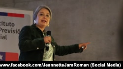 La aspirante presidencial por el Partido Comunista de Chile, Jeannette Jara Roman.