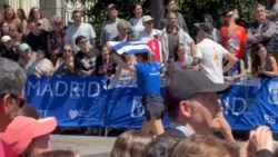 Maratonista Eugenia Gutiérrez dedica su carrera en Madrid a presos políticos cubanos